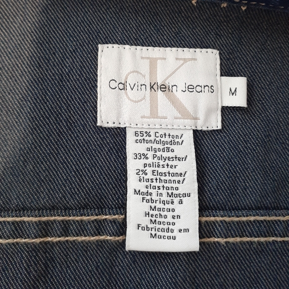 Calvin Klein Jeans Women's Raw Edge Denim Trucker Jacket Dark Wash Size M NEW - Picture 5 of 9